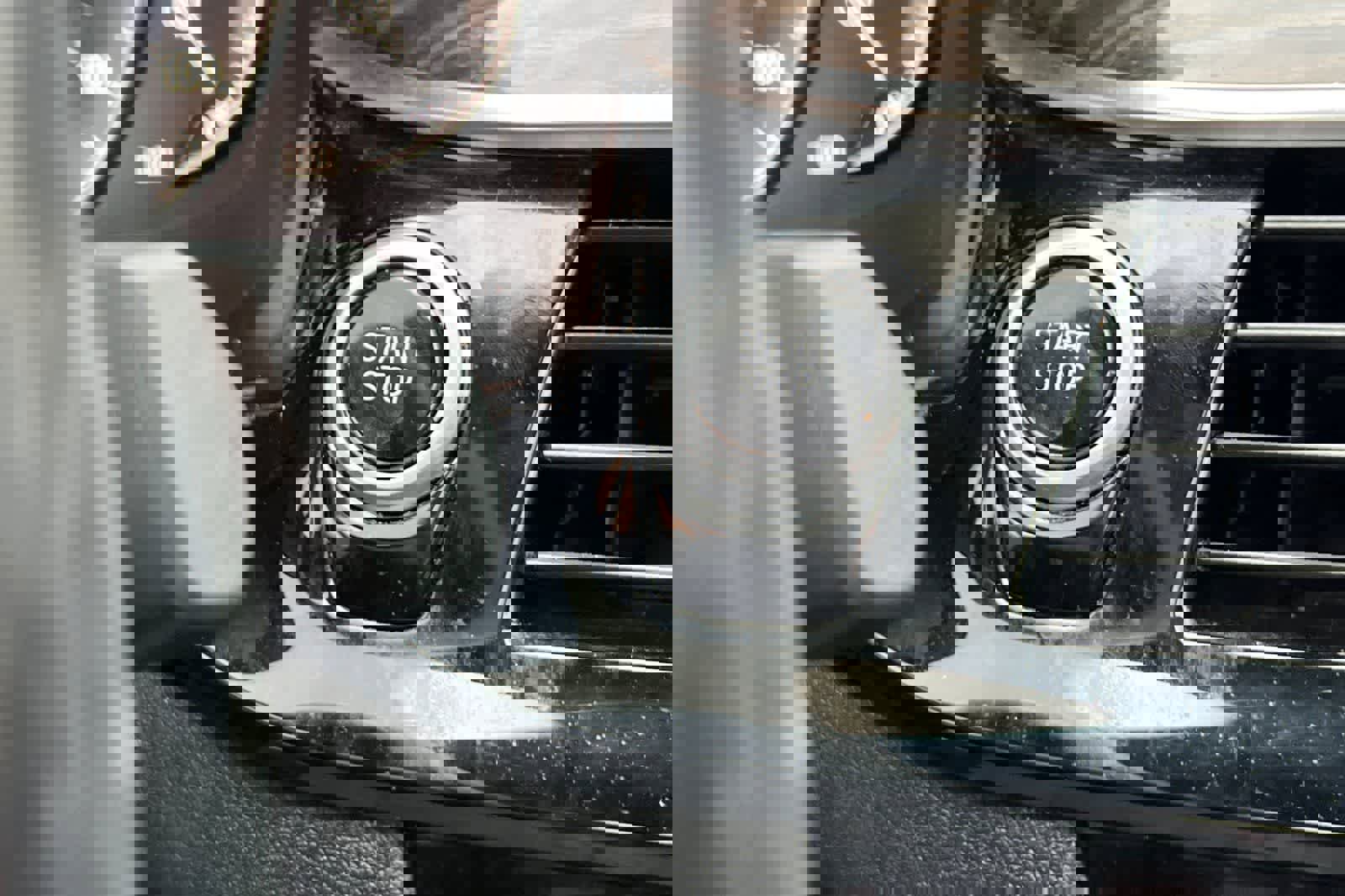 Used 2018 BMW 530e w/ Premium Package 2 image 23