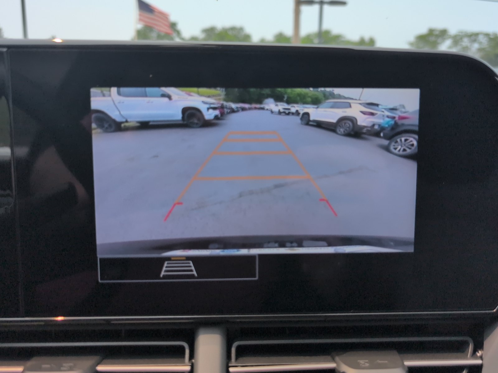 New 2026 Chevrolet Trax LS w/ LS Convenience Package FWD image 22