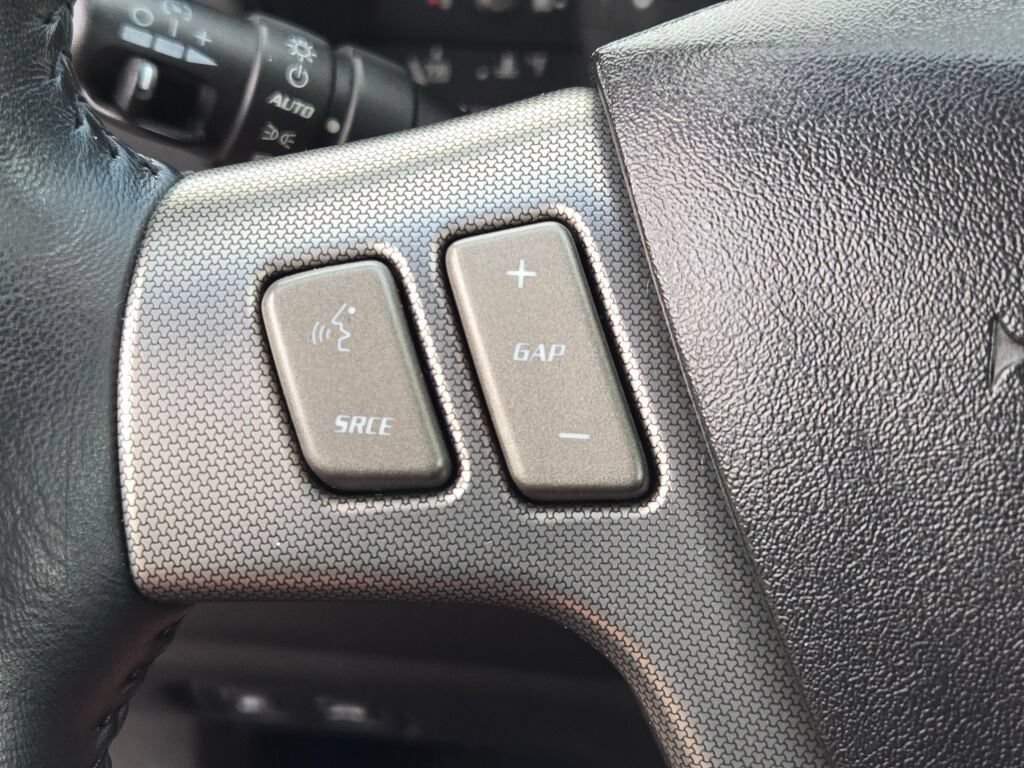 Used 2007 Cadillac XLR RWD image 22