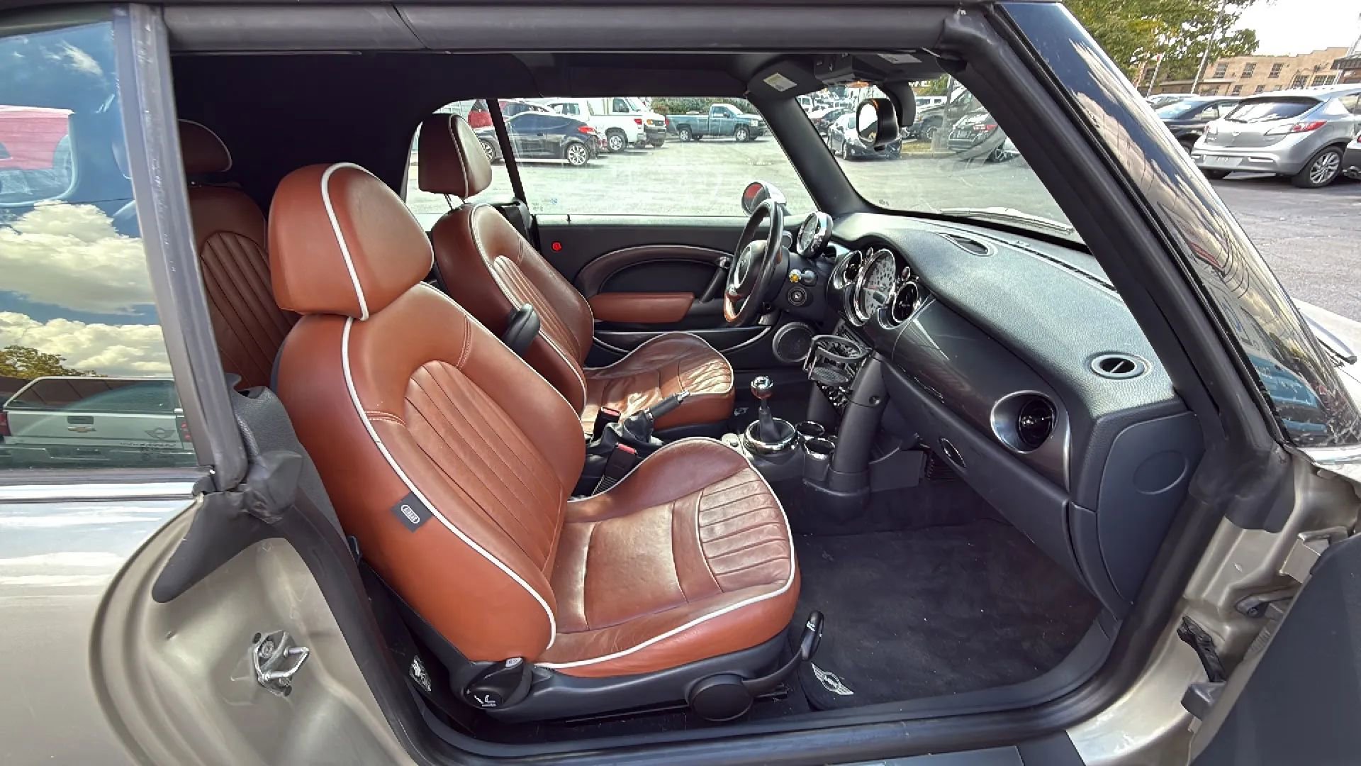 Used 2008 MINI Cooper Cooper Convertible 2D image 12