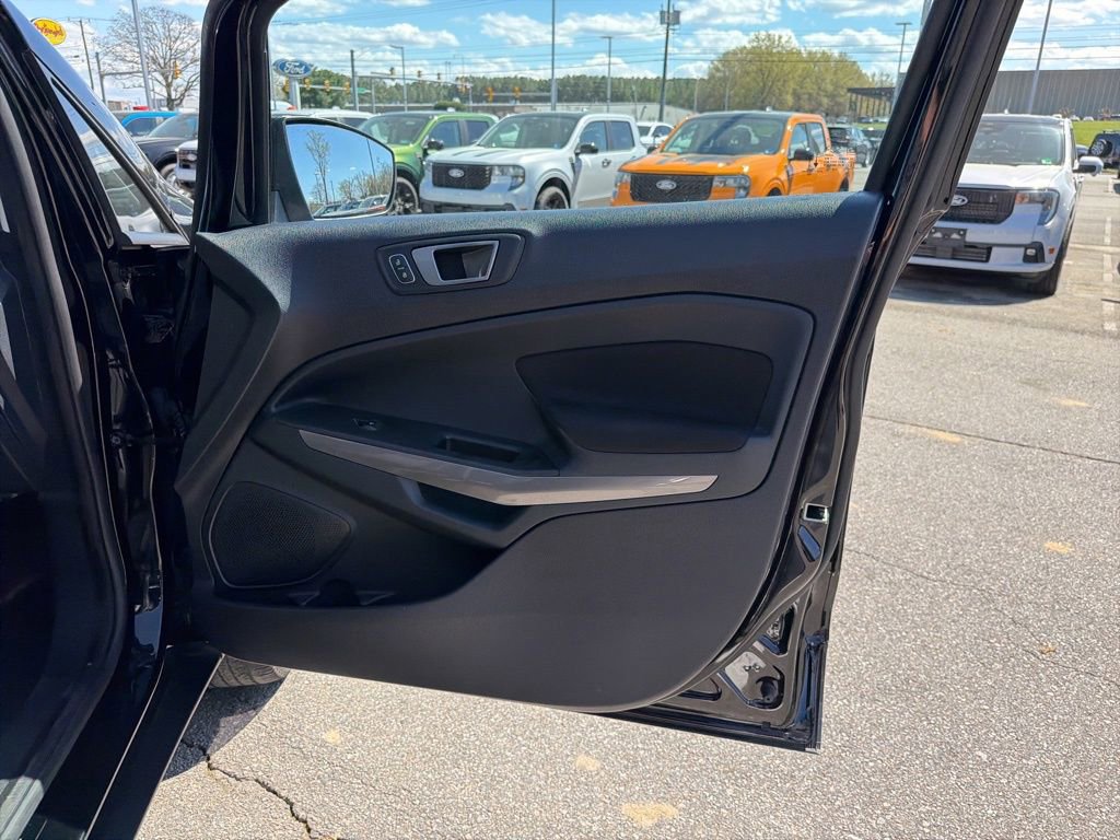 Used 2021 Ford EcoSport SE w/ SE Convenience Package image 21