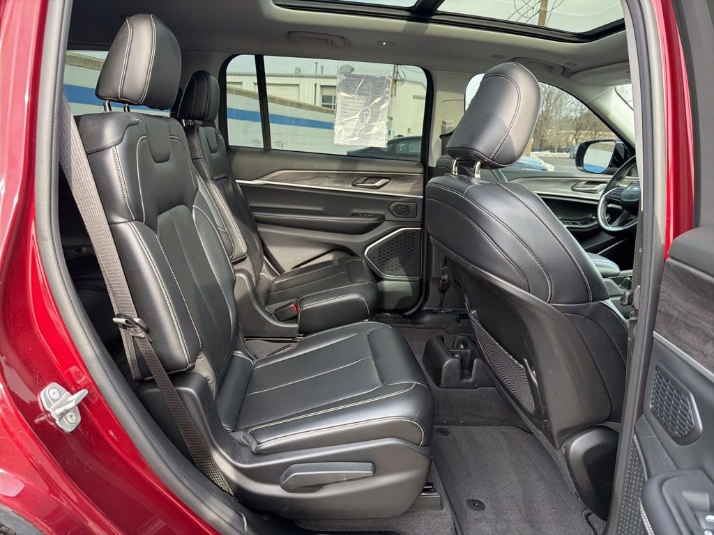 Used 2021 Jeep Grand Cherokee L Limited image 26