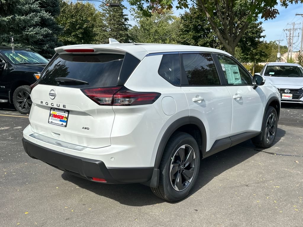 New 2026 Nissan Rogue SV image 5