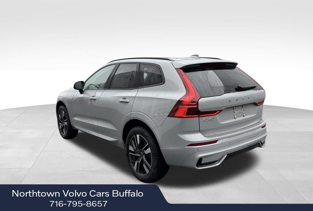 New 2026 Volvo XC60 B5 Core w/ Protection Package Premier AWD/4WD image 3