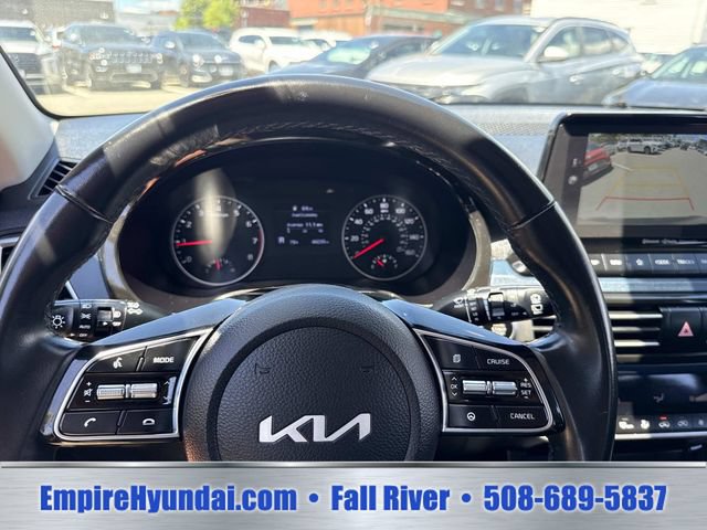 Used 2023 Kia Seltos Nightfall Edition AWD/4WD image 28