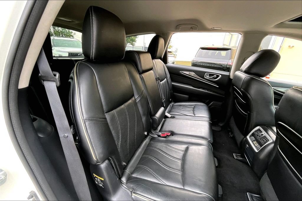 Used 2016 INFINITI QX60 Luxe w/ Premium Package AWD/4WD image 30