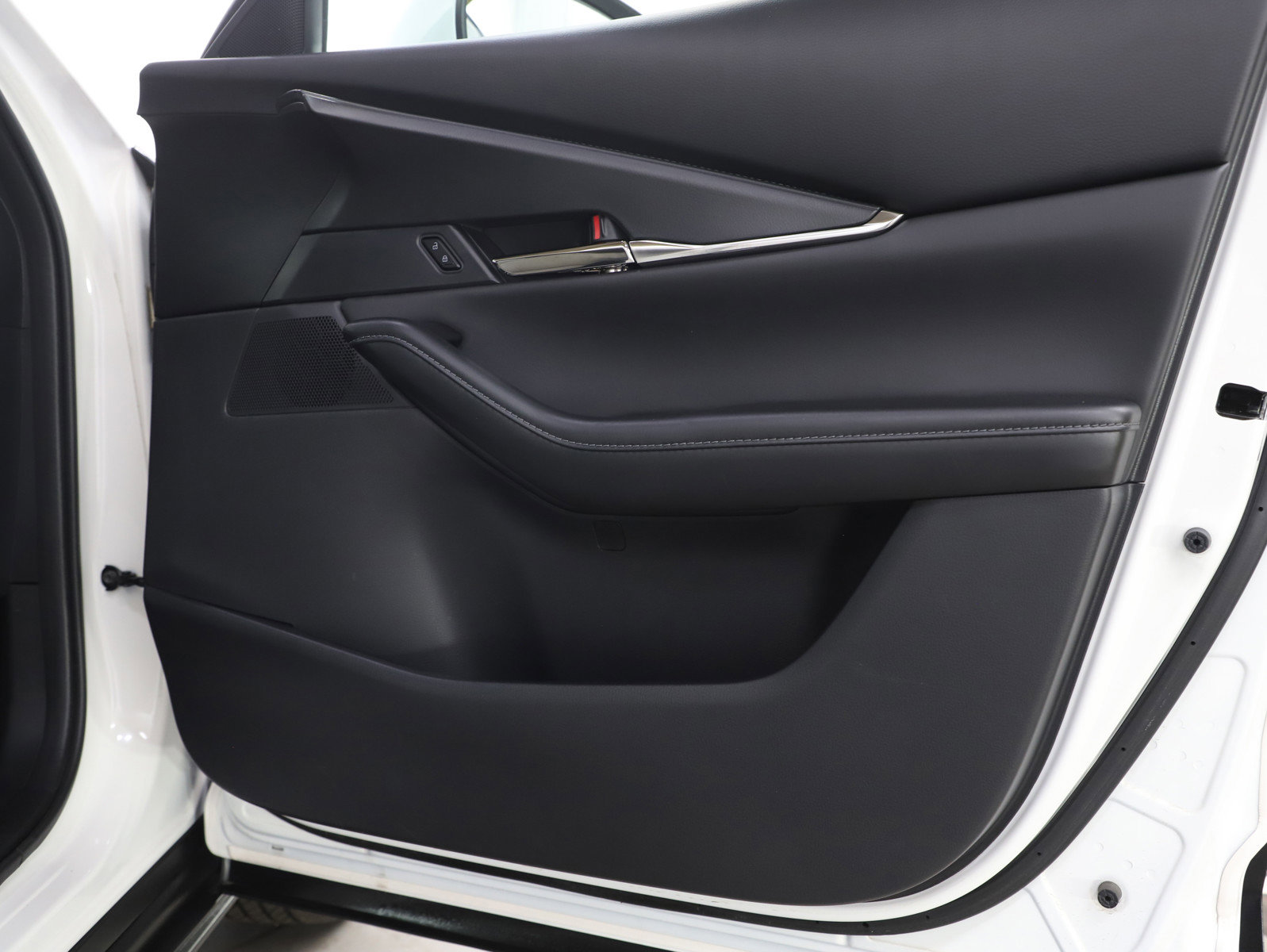 Used 2023 MAZDA CX-30 AWD 2.5 S w/ Preferred Package image 9