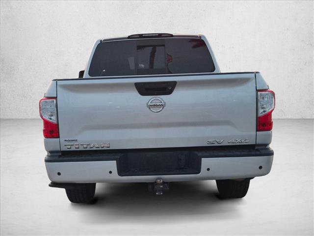 Used 2020 Nissan Titan SV w/ SV Convenience Package AWD/4WD image 3