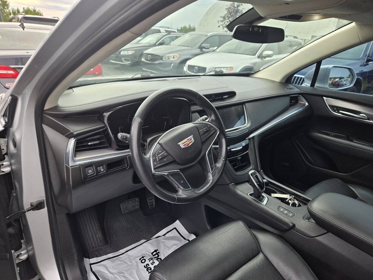 Used 2018 Cadillac XT5 Luxury AWD/4WD image 9