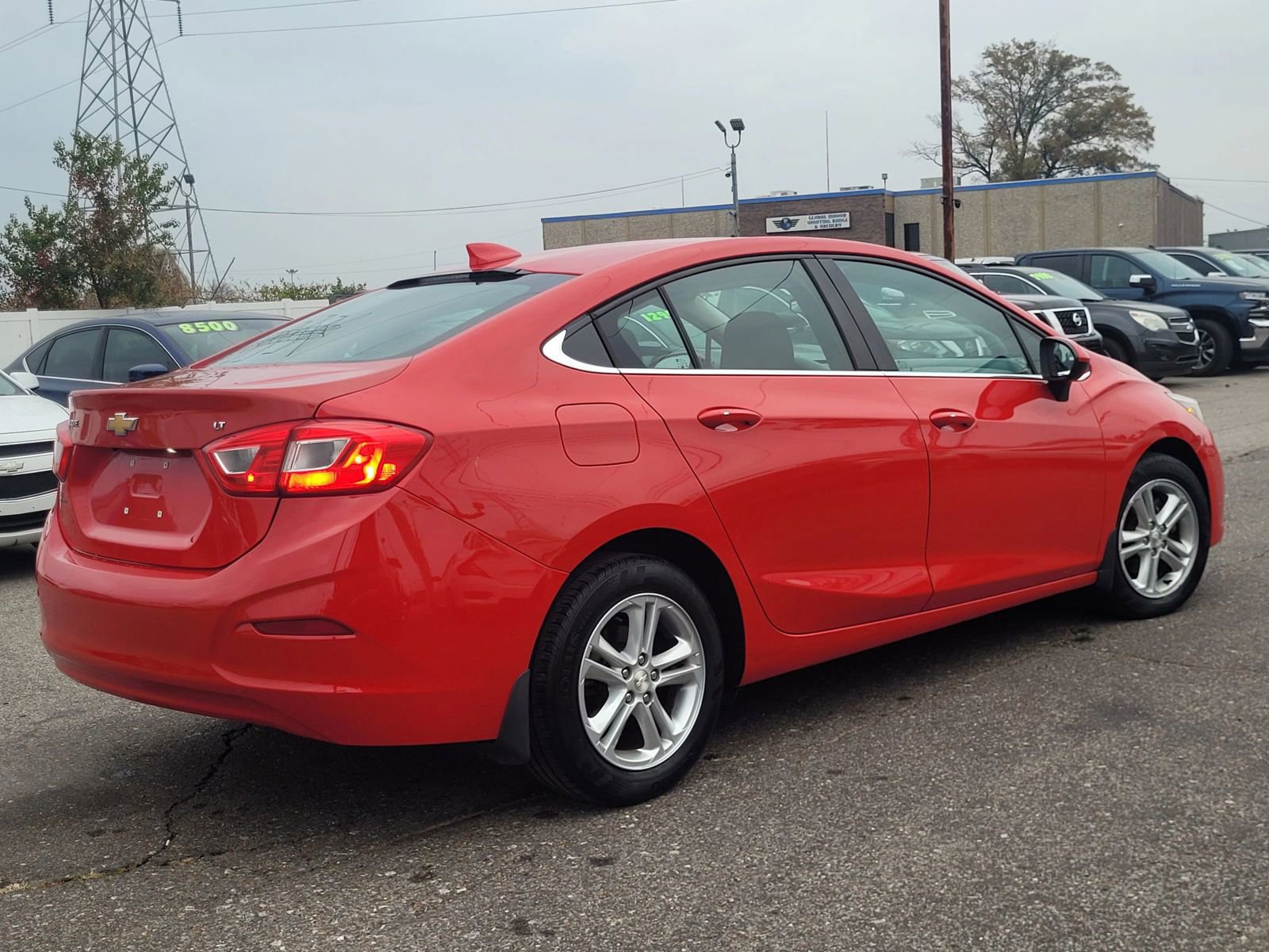 Used 2017 Chevrolet Cruze LT w/ Convenience Package image 15