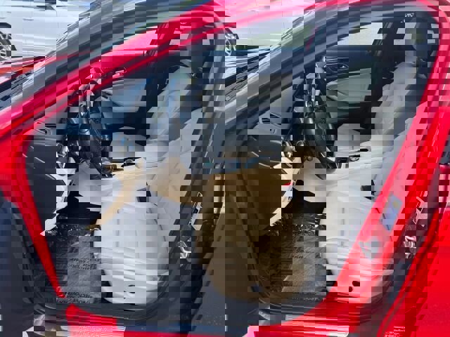 Used 2017 Mercedes-Benz GLA 250 4MATIC image 9