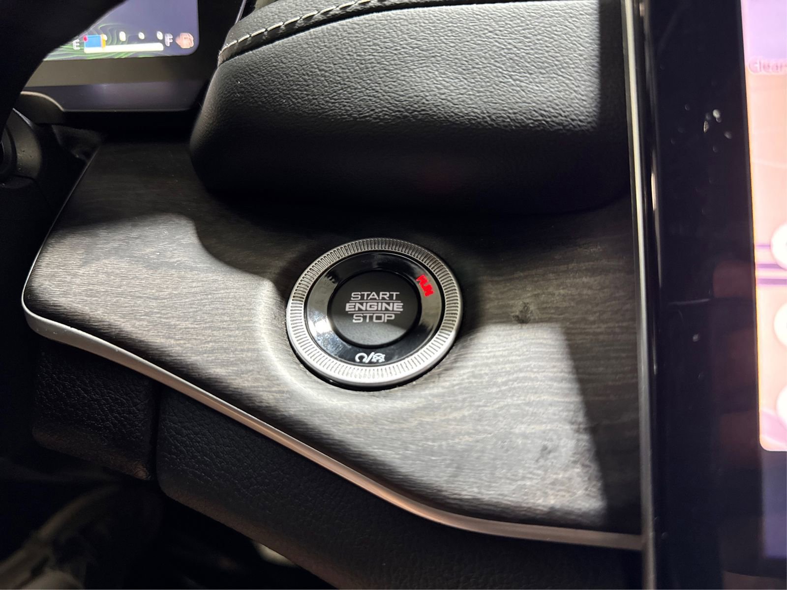 Used 2023 Jeep Grand Cherokee 4WD 4xe image 30