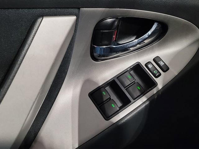 Used 2010 Toyota Camry SE FWD image 16