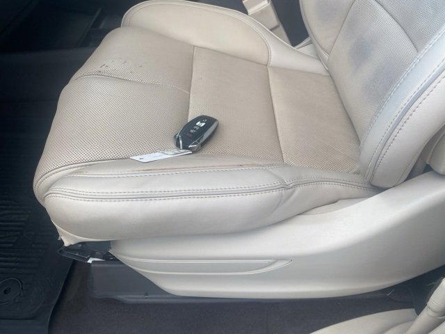 Used 2018 Lincoln Navigator Select w/ Technology Package image 18