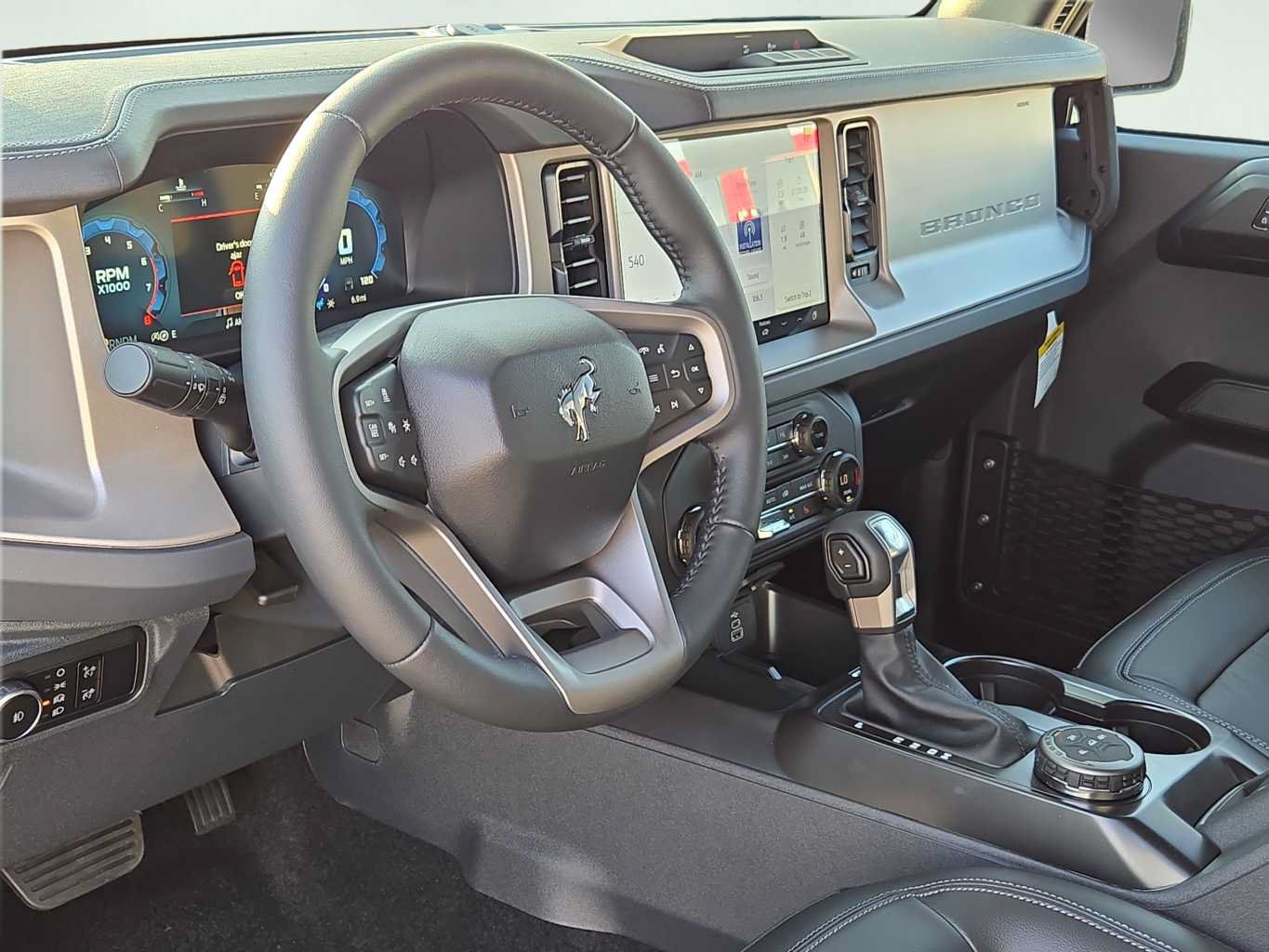 New 2026 Ford Bronco Outer Banks AWD/4WD image 8