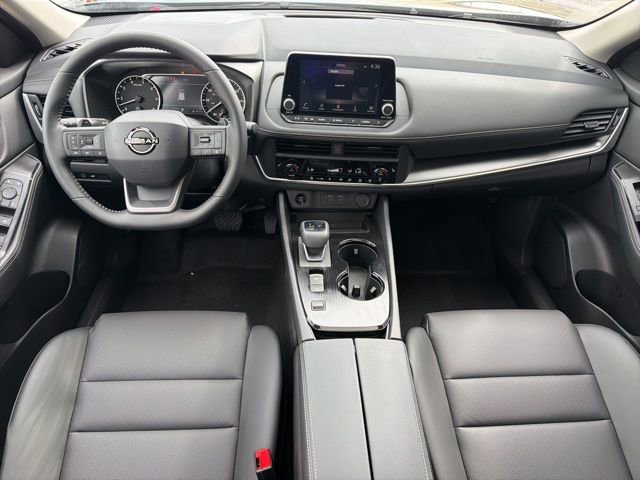 New 2026 Nissan Rogue Dark Armor image 15