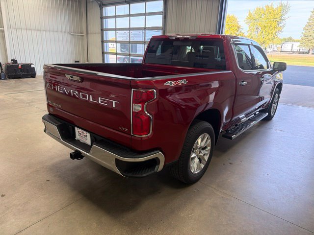 Used 2021 Chevrolet Silverado 1500 LTZ w/ LTZ Premium Package AWD/4WD image 5