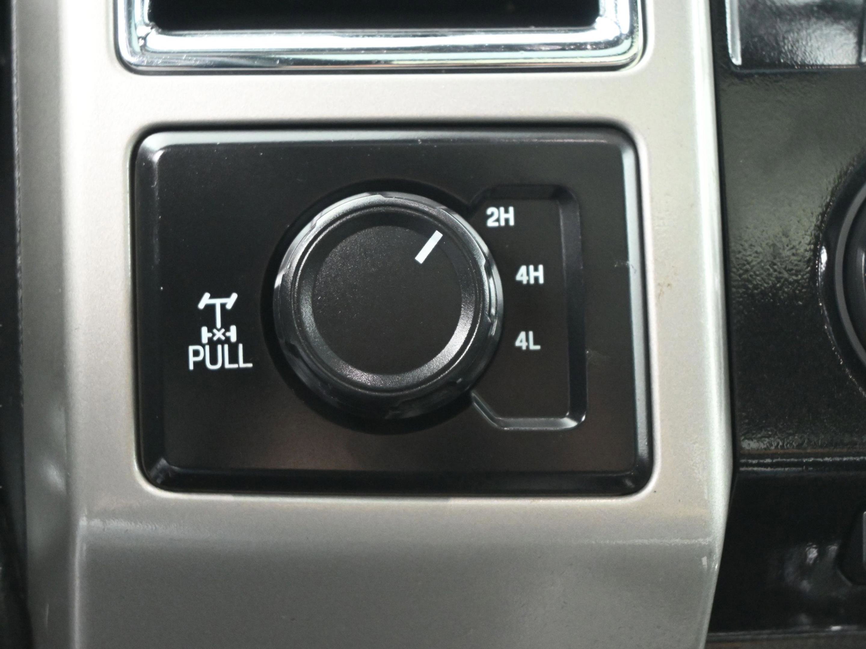 Used 2017 Ford F350 Lariat w/ Lariat Ultimate Package image 24