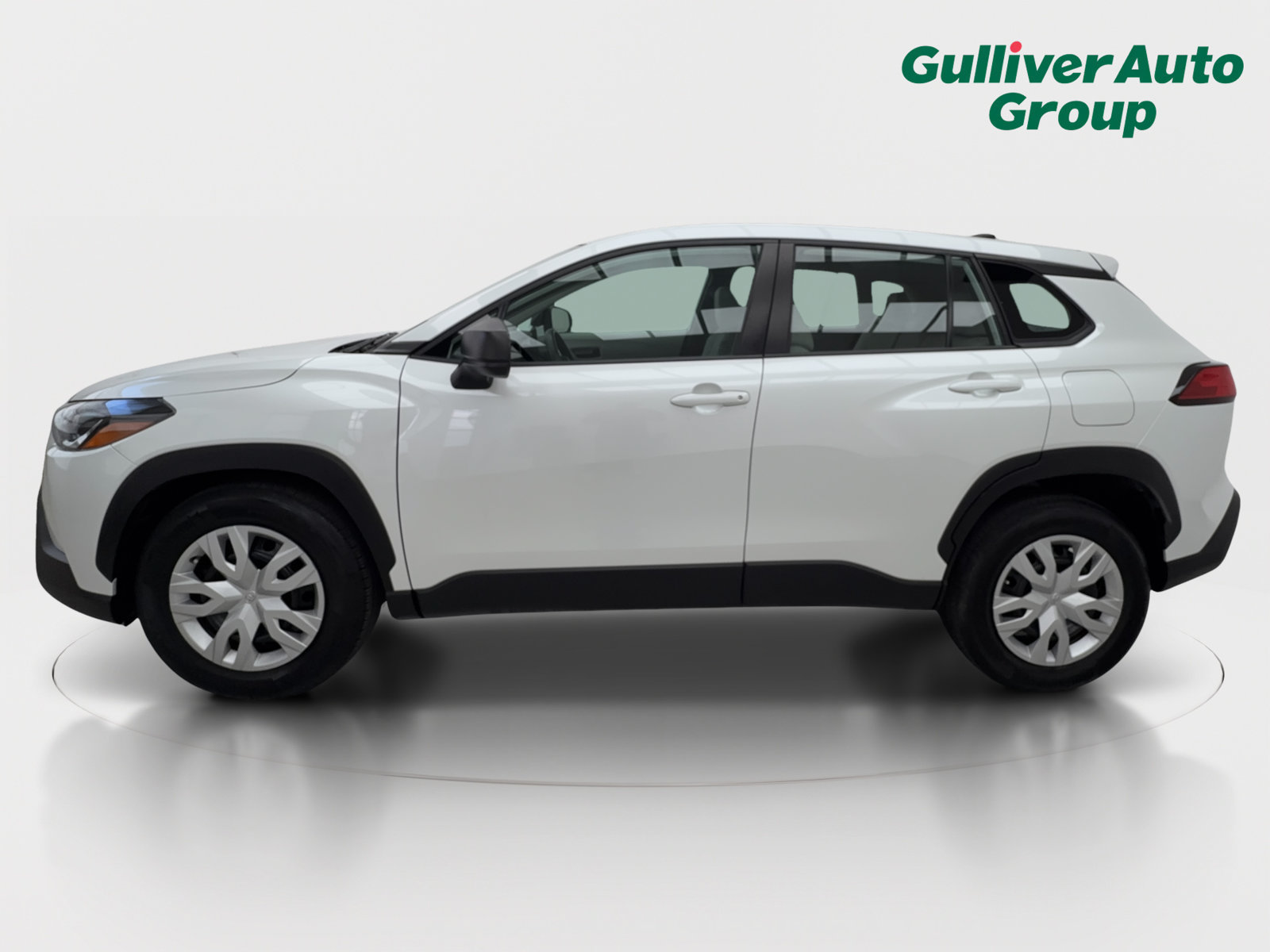 Used 2023 Toyota Corolla Cross L AWD/4WD image 3