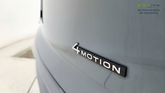 Used 2025 Volkswagen Atlas Cross Sport SEL Premium R-Line AWD/4WD image 20