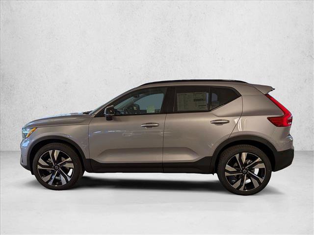 Certified 2026 Volvo XC40 B5 Ultra w/ Climate Package AWD/4WD image 8