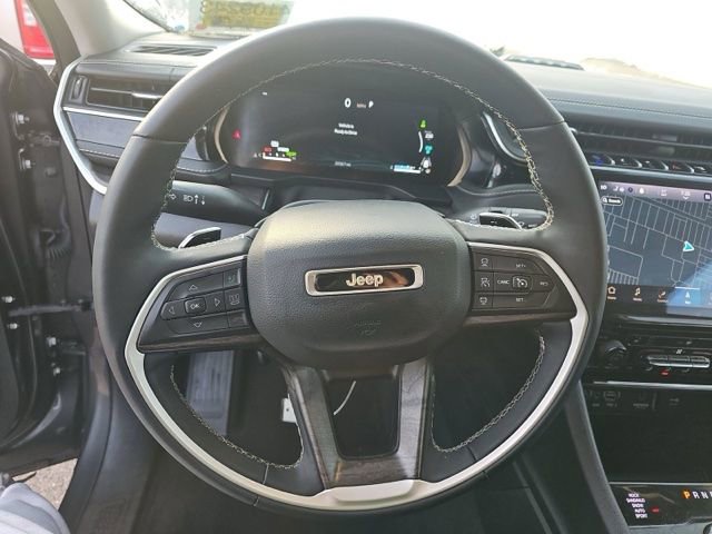 Used 2022 Jeep Grand Cherokee Limited 4xe AWD/4WD image 15