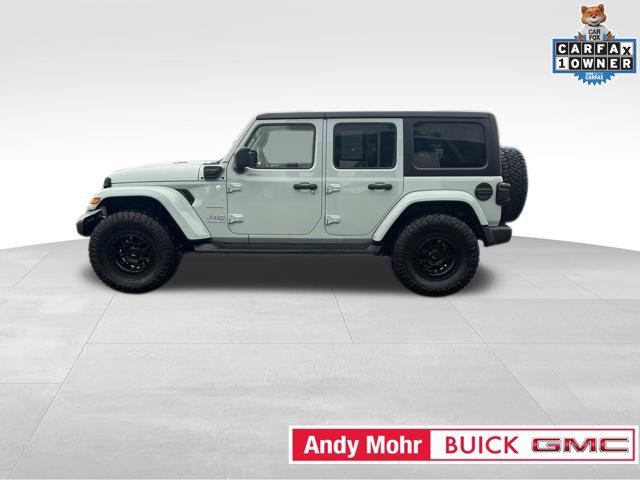 Used 2023 Jeep Wrangler Unlimited Sahara w/ Cold Weather Group AWD/4WD image 11