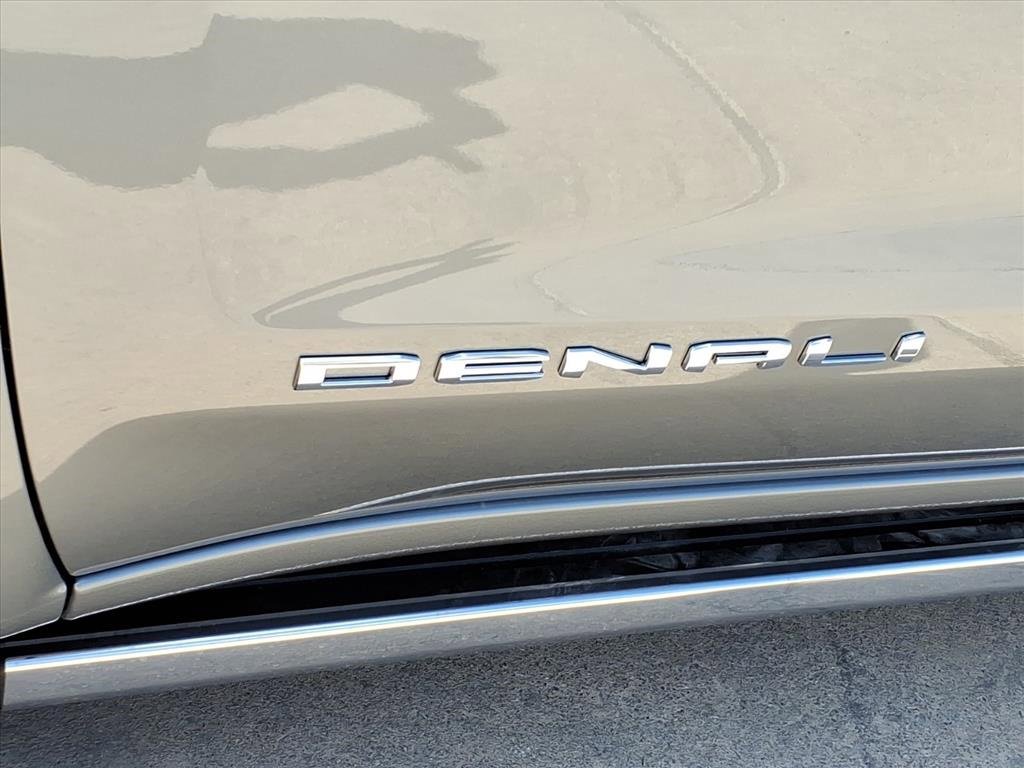 New 2026 GMC Sierra 1500 Denali w/ Denali Reserve Package image 11