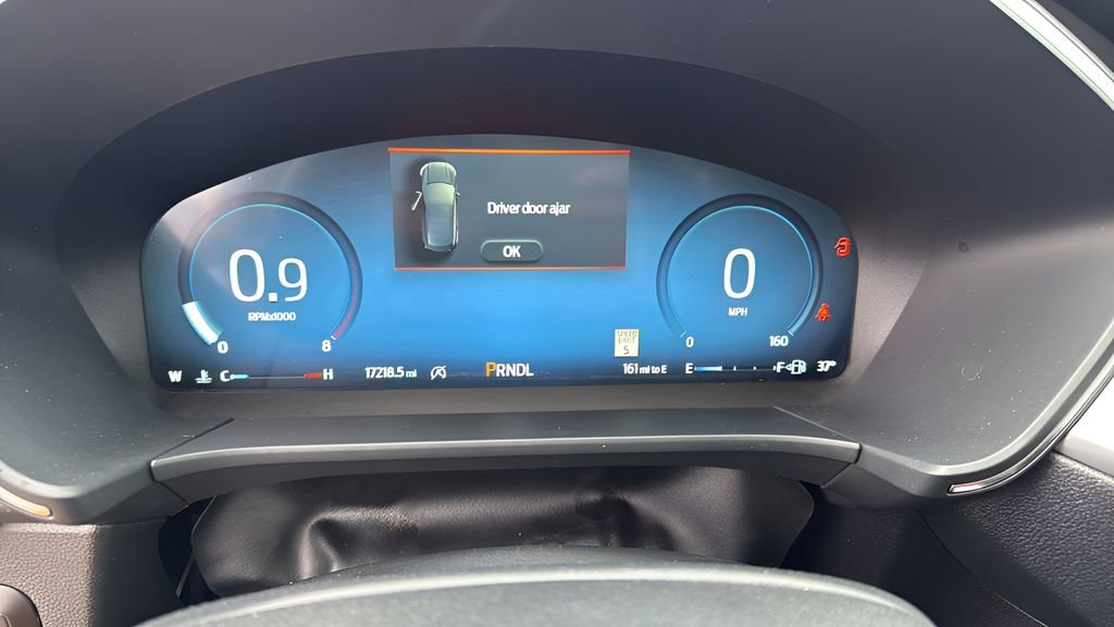 Used 2025 Ford Escape Platinum image 26