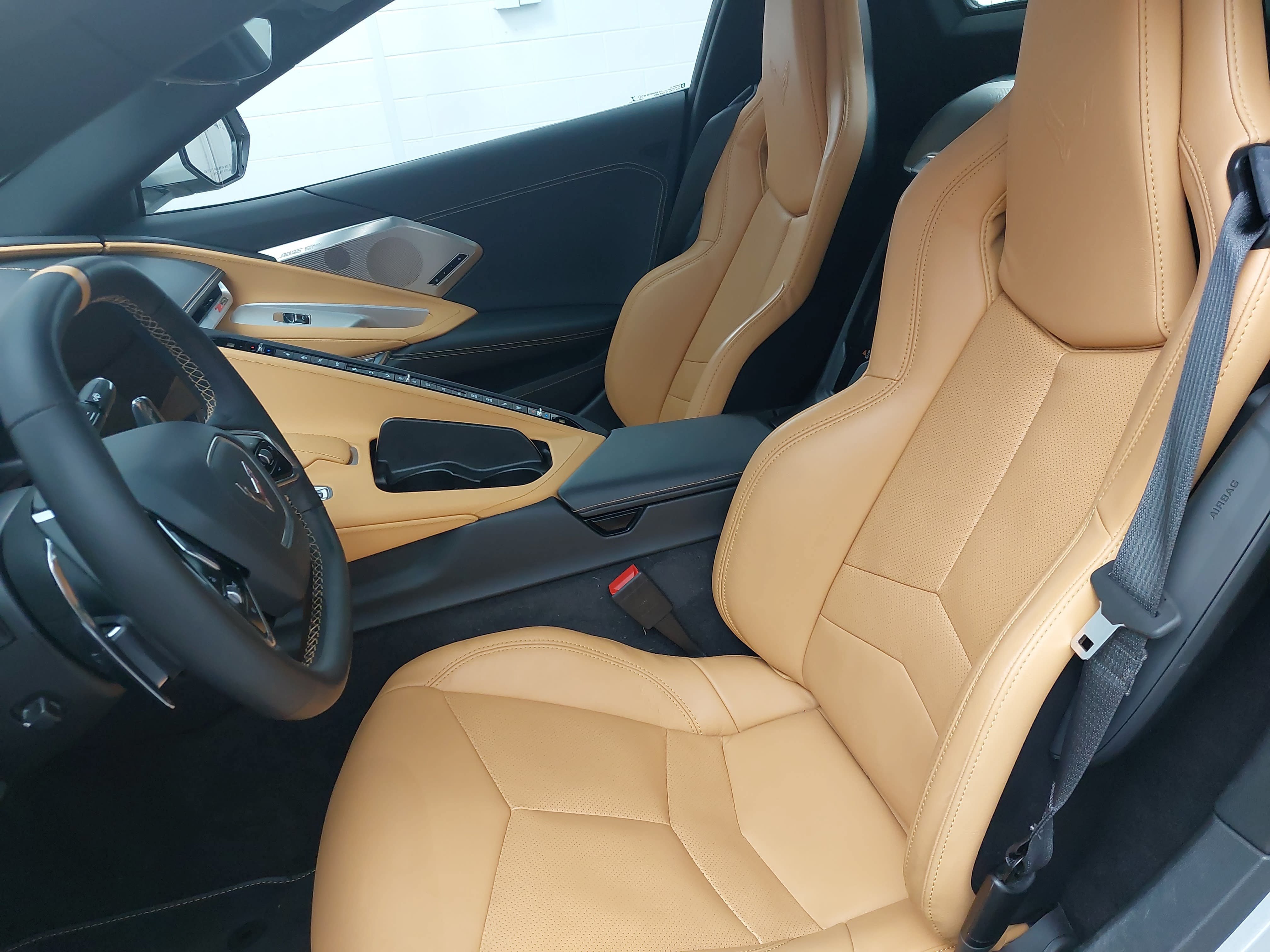 Used 2023 Chevrolet Corvette Stingray Preferred Conv w/ Z51 Performance Package RWD image 5