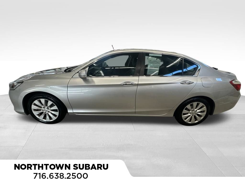 Used 2015 Honda Accord EX-L image 2