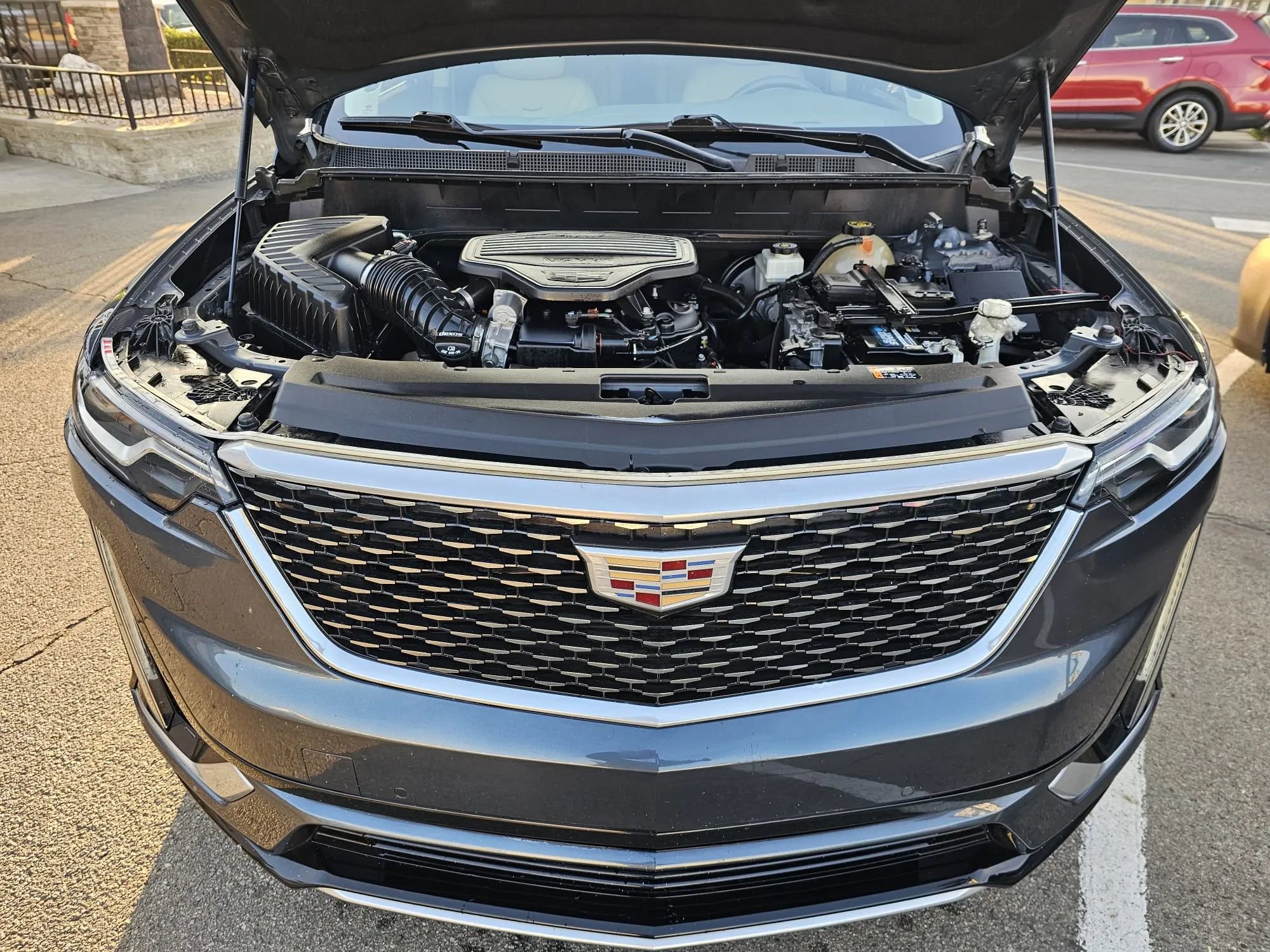 Used 2020 Cadillac XT6 Premium Luxury FWD image 40