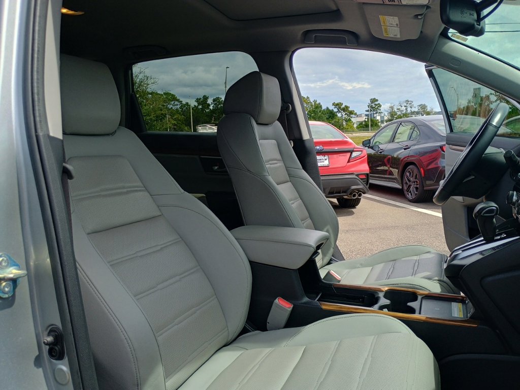 Used 2020 Honda CR-V Touring image 24