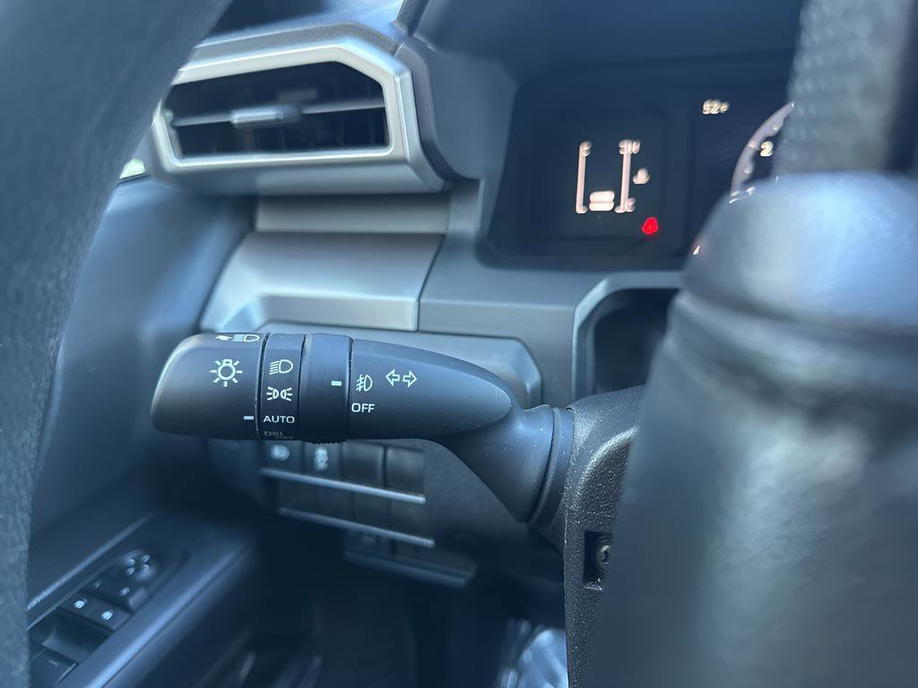 Used 2024 Toyota Tacoma SR5 image 30