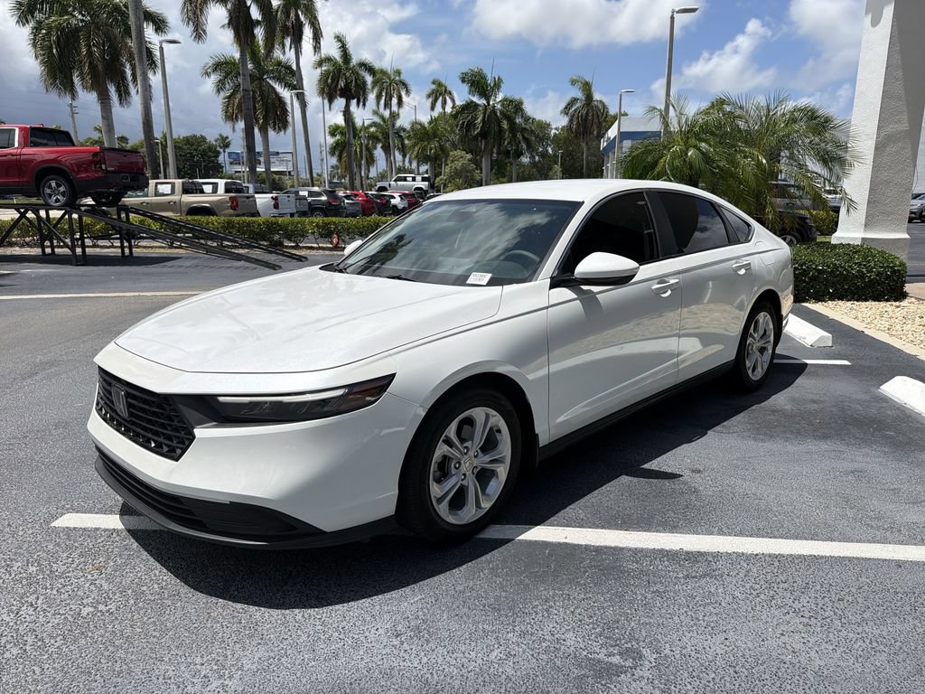 Certified 2024 Honda Accord LX image 4