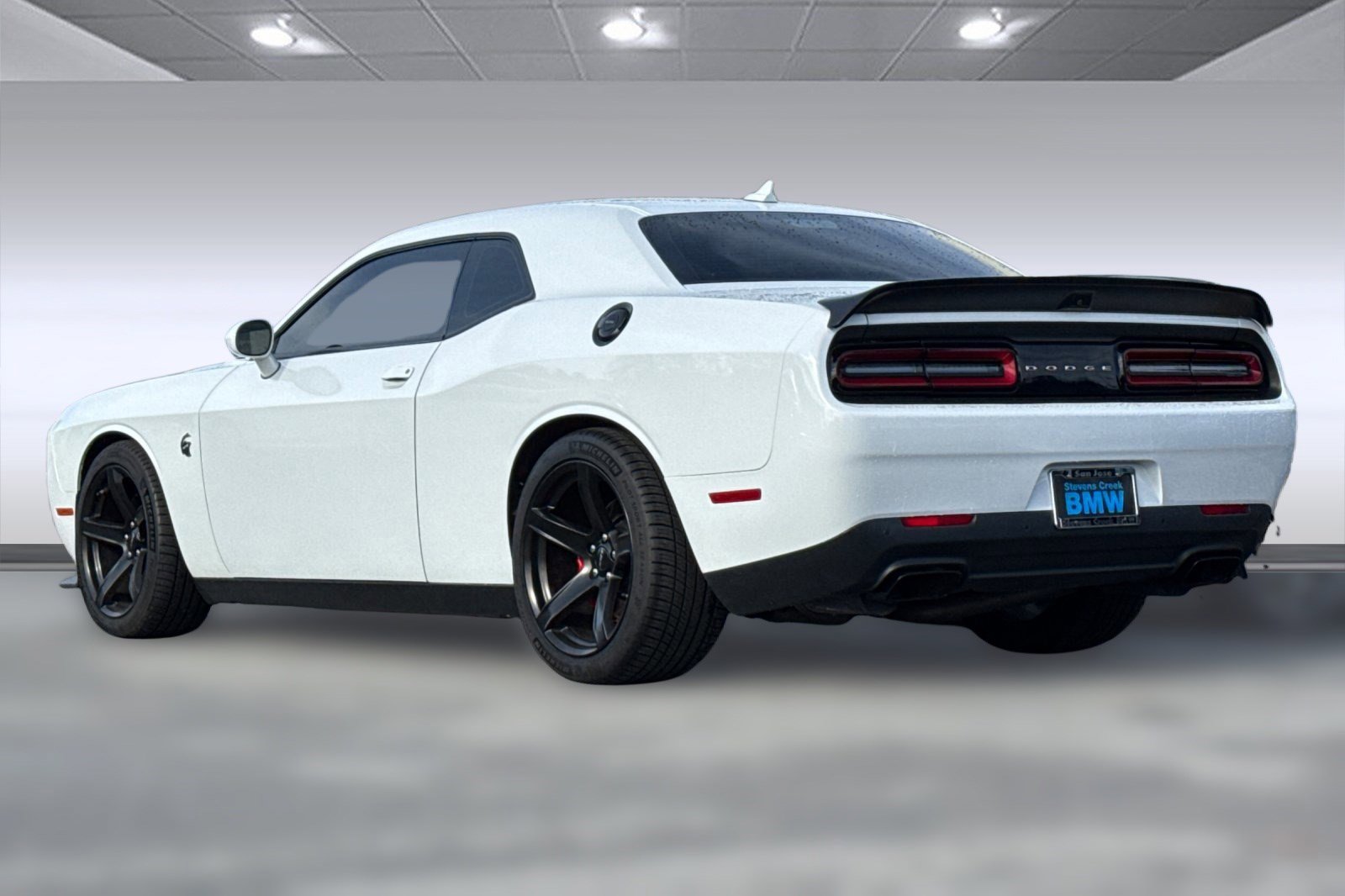 Used 2019 Dodge Challenger SRT Hellcat image 3