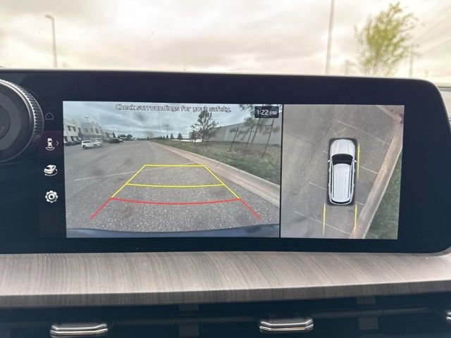Used 2025 Kia Telluride SX w/ SX Captain's Chair Package AWD/4WD image 14