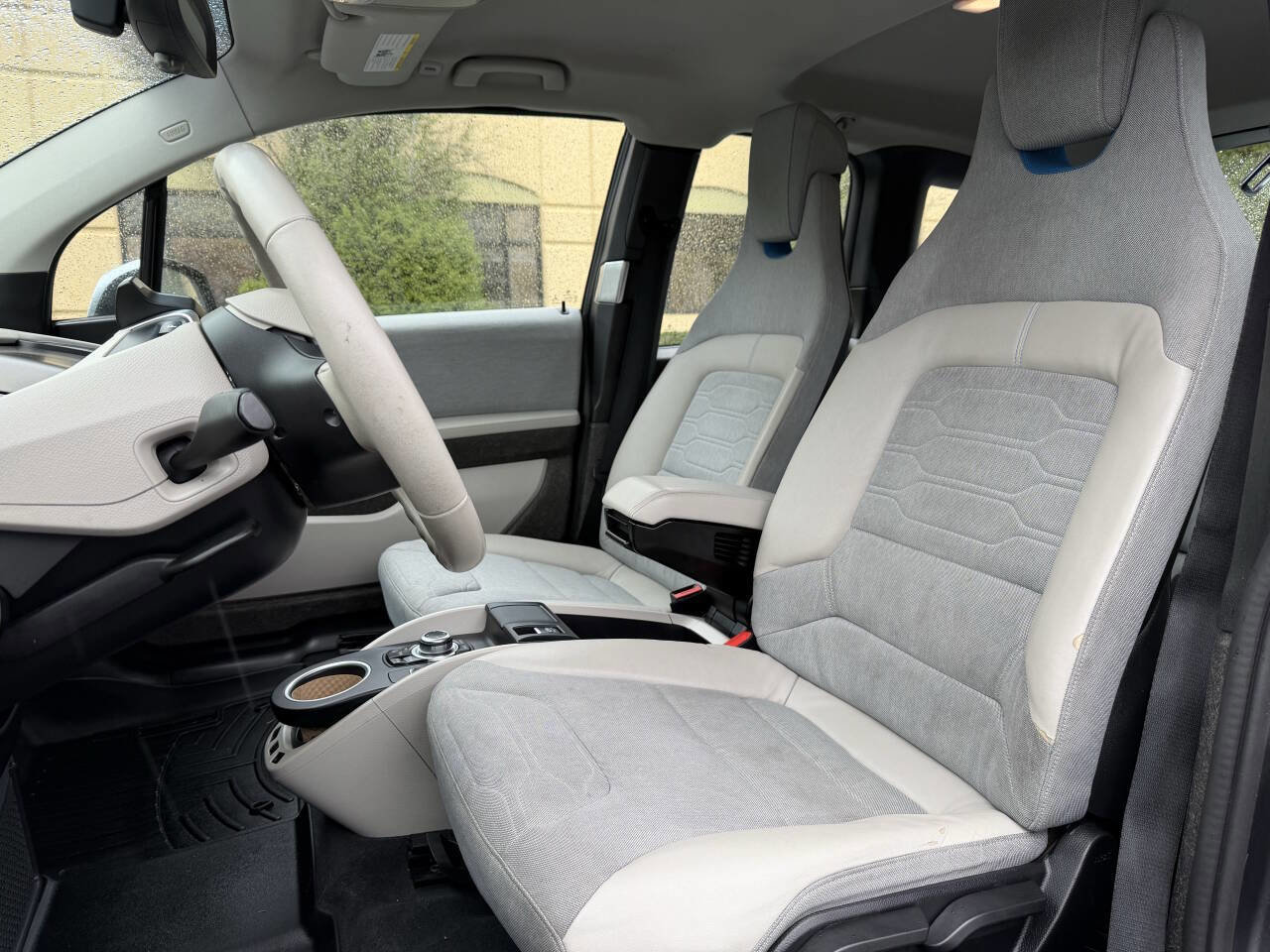 Used 2014 BMW i3 w/ Range Extender image 11