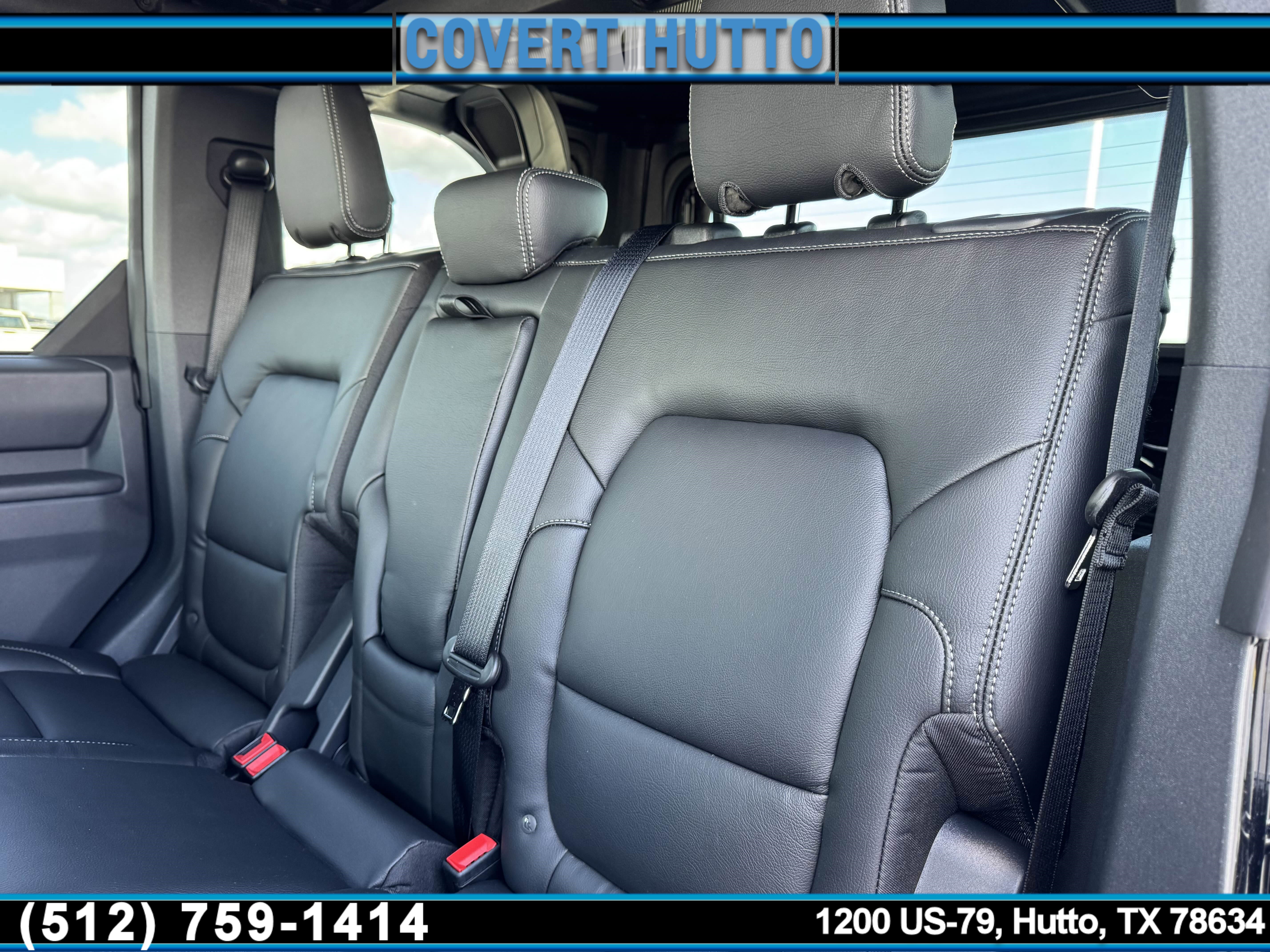 New 2025 Ford Bronco 4-Door image 17