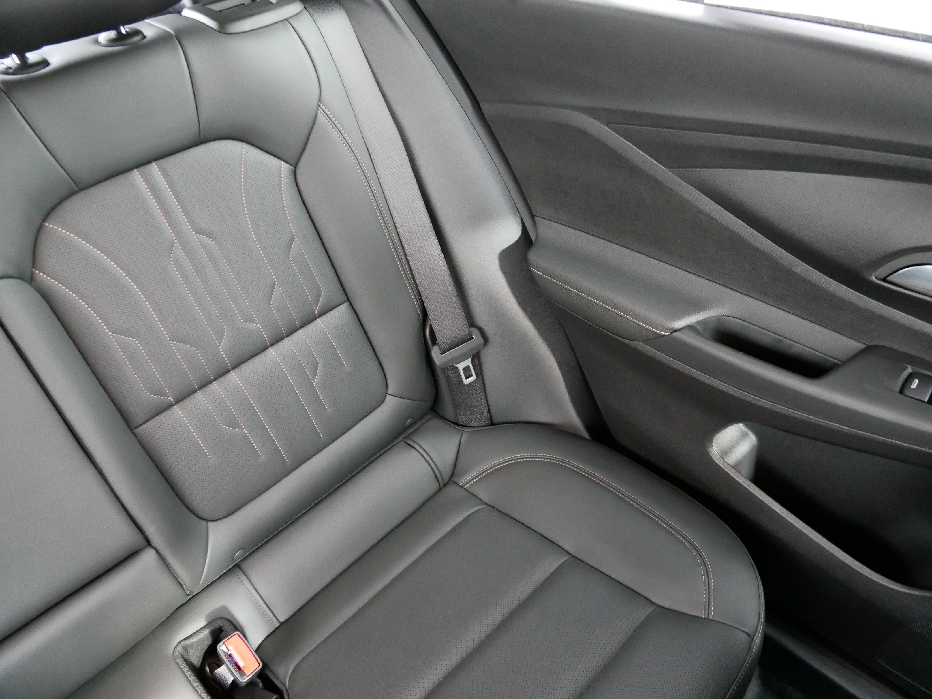 Used 2025 Buick Envista Avenir image 14