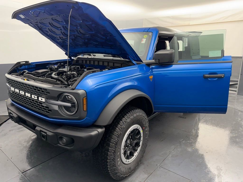 New 2026 Ford Bronco Badlands w/ Sasquatch Package image 16