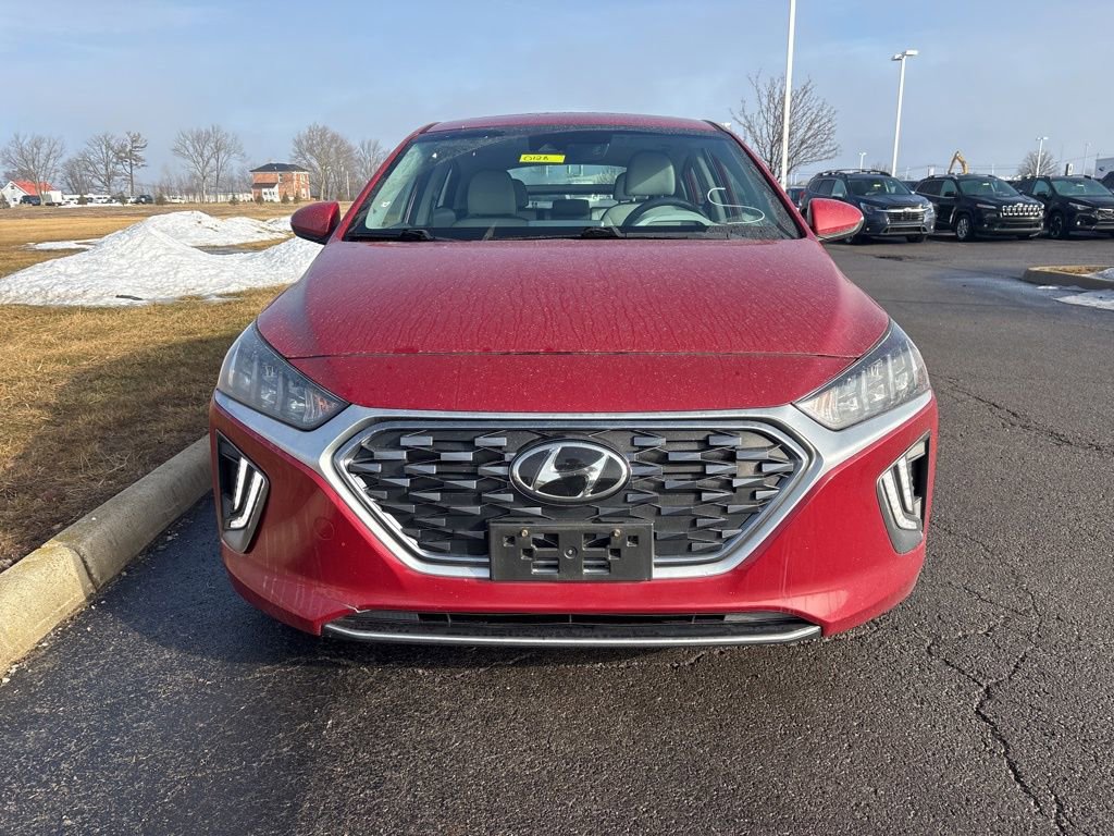 Used 2020 Hyundai Ioniq SEL image 2