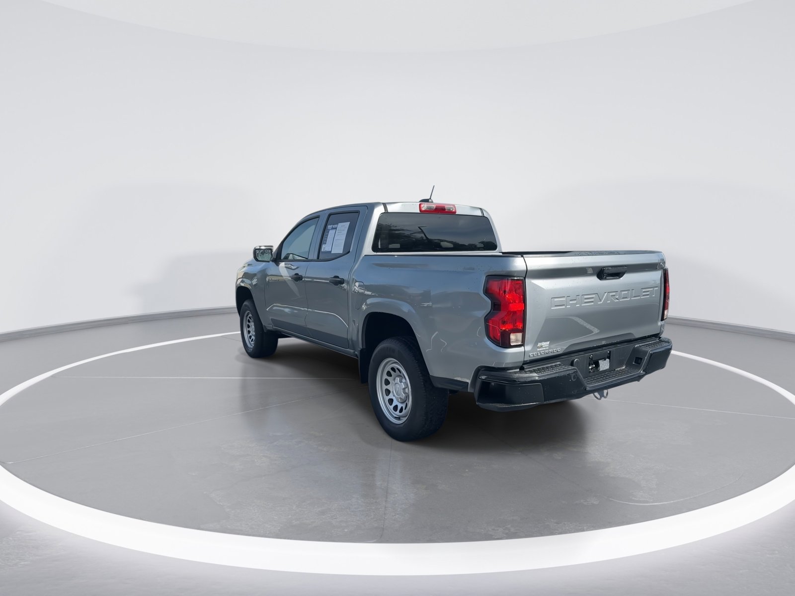 Used 2023 Chevrolet Colorado W/T image 7