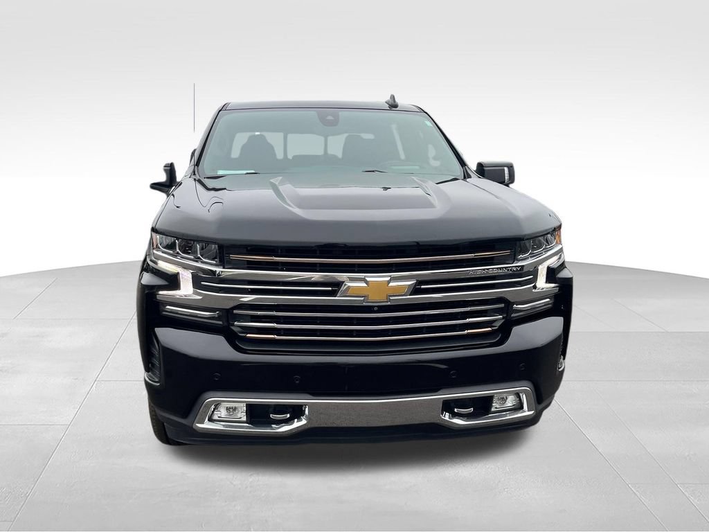 Used 2022 Chevrolet Silverado 1500 High Country w/ Technology Package AWD/4WD image 8