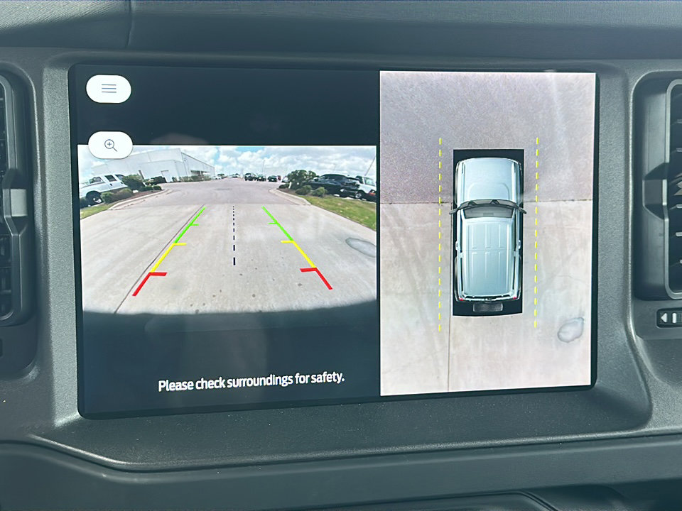 Used 2025 Ford Bronco Badlands image 29