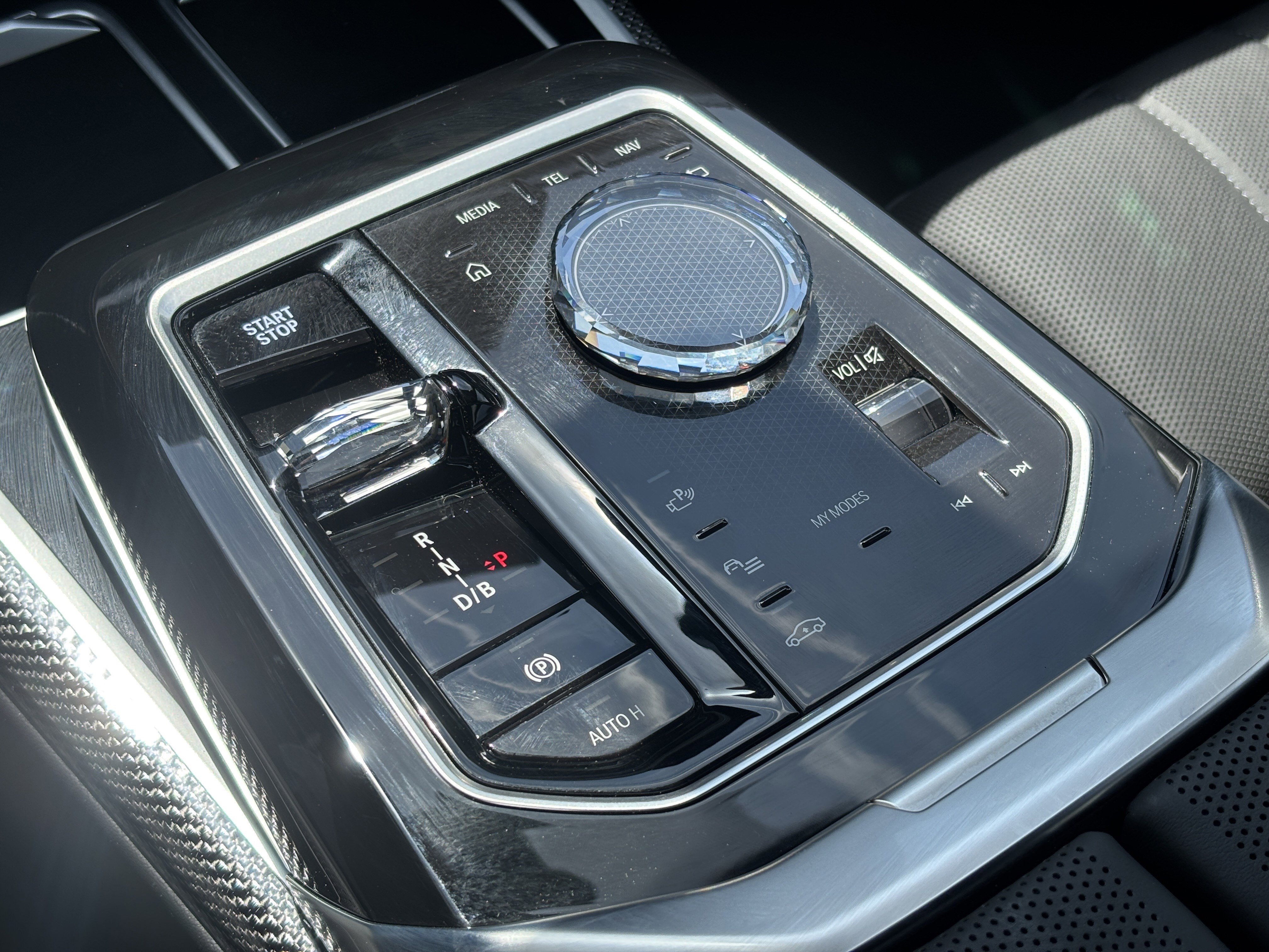 Used 2025 BMW i7 eDrive50 w/ M Sport Package image 11