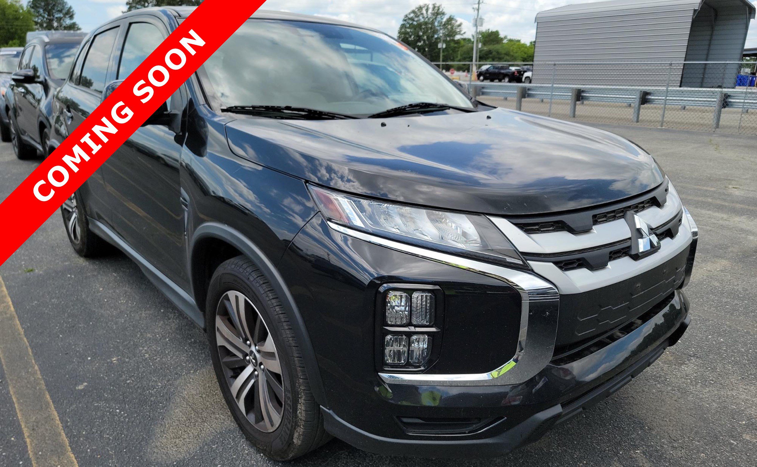 Used 2021 Mitsubishi Outlander Sport ES FWD image 3