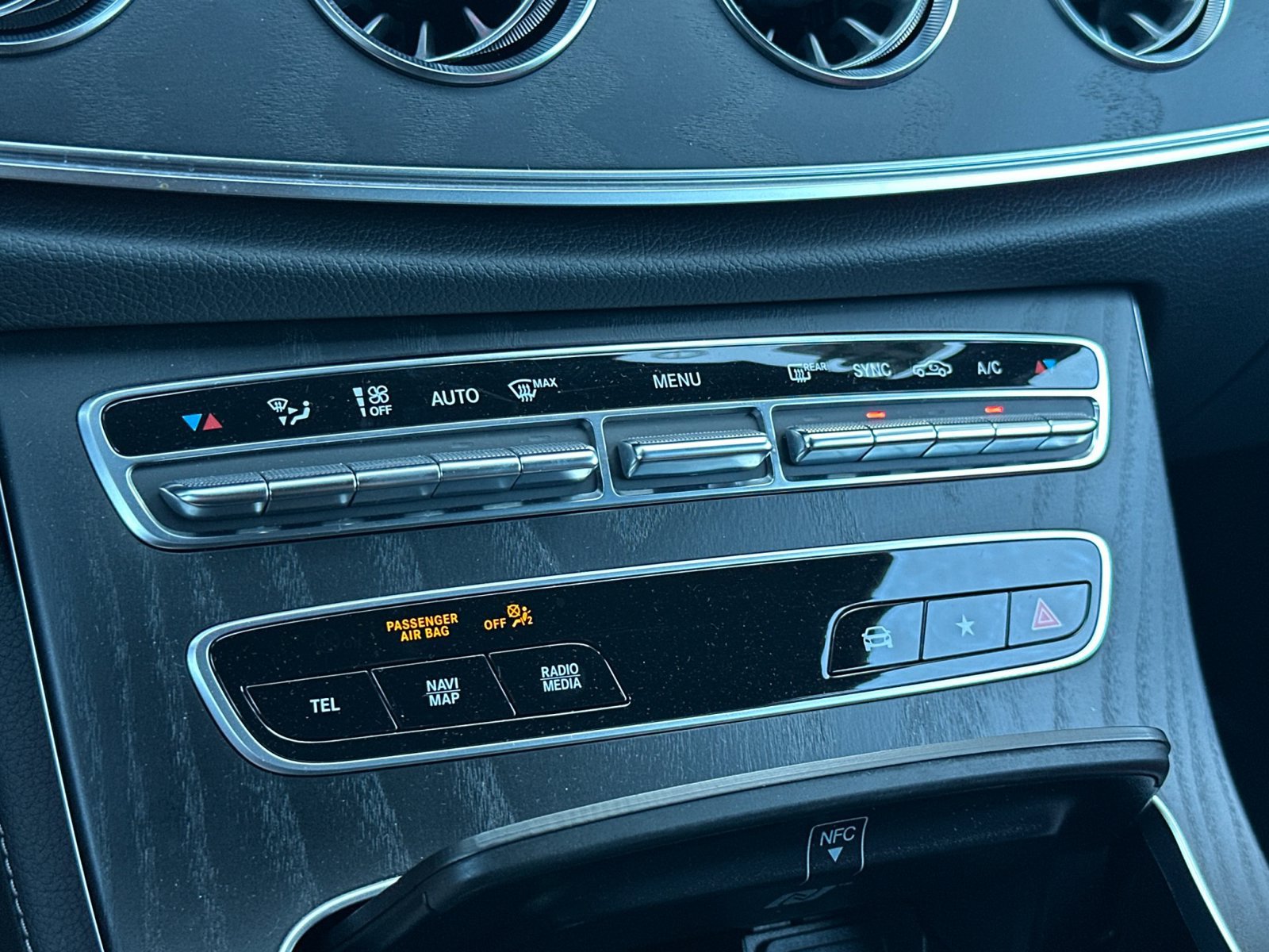 Certified 2022 Mercedes-Benz E 450 Cabriolet w/ AMG Line image 24