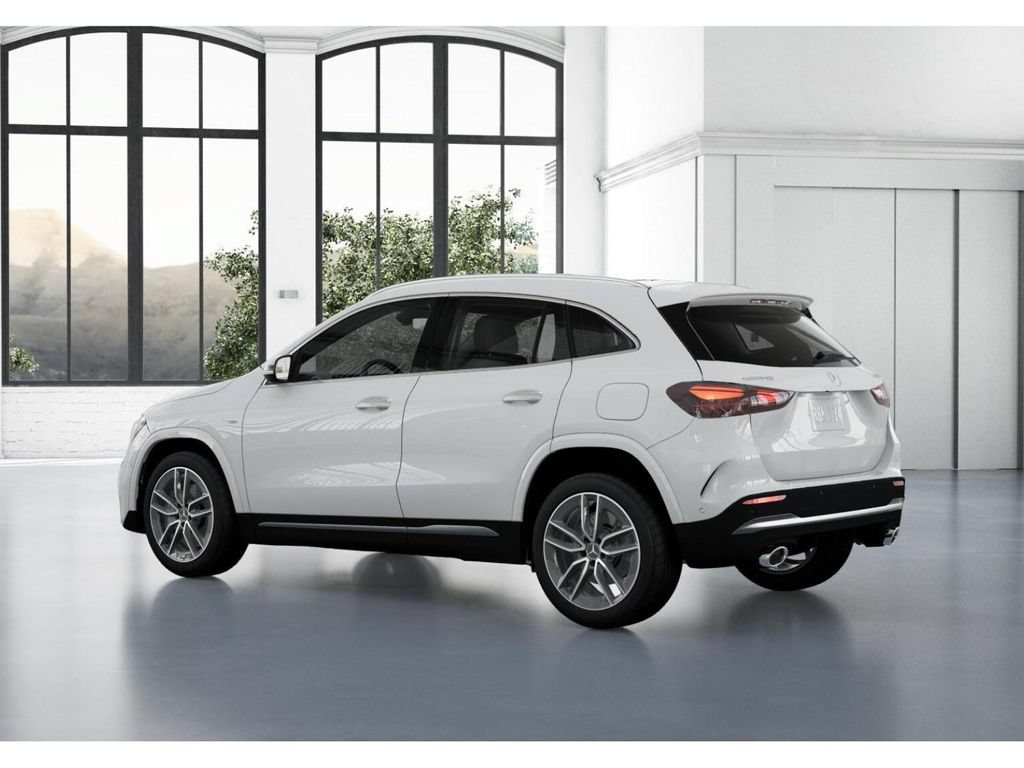 New 2026 Mercedes-Benz GLA 35 AMG 4MATIC image 30