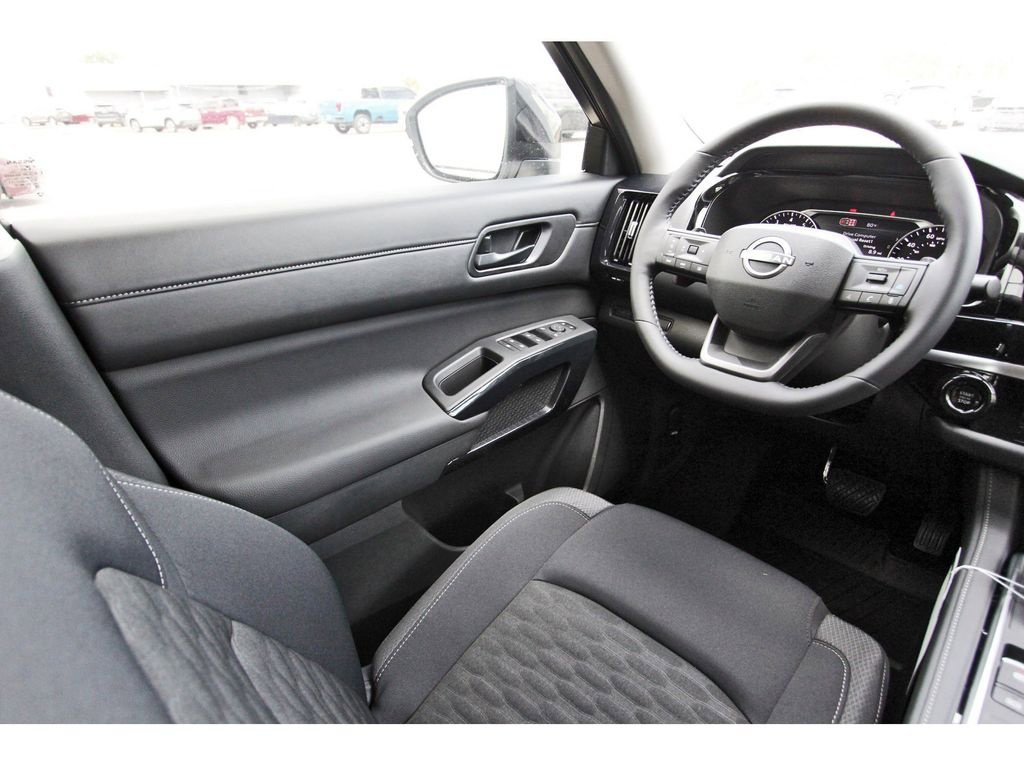 New 2026 Nissan Pathfinder SV FWD image 6